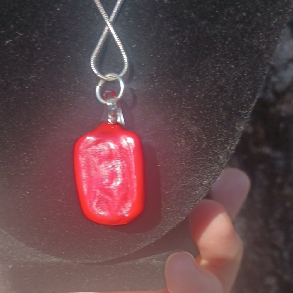 VTG Swirl Glass Pendant Necklace - Picture 5 of 6